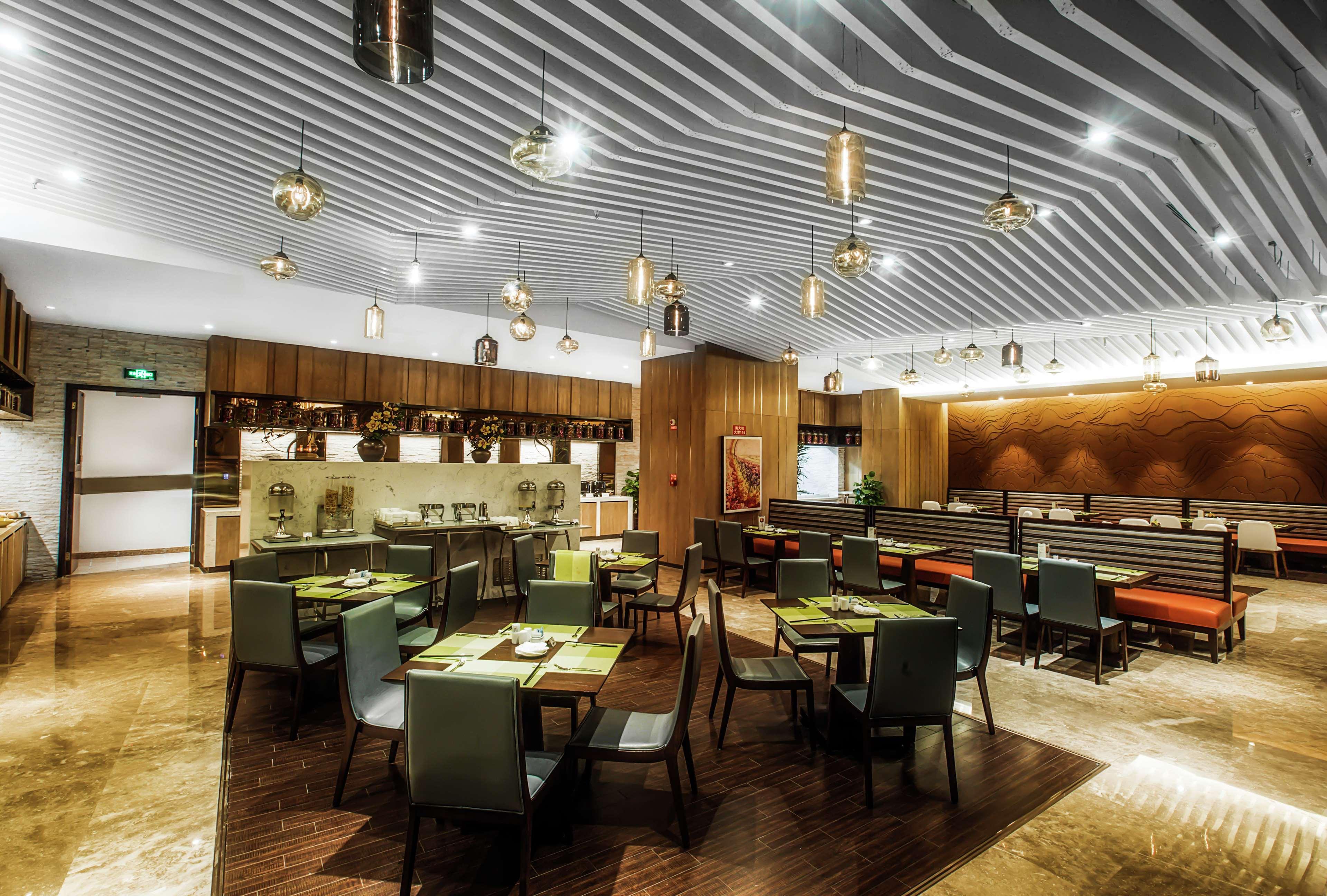 Hilton Garden Inn Guiyang Yunyan Buitenkant foto